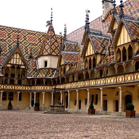 La Petite Cour Apartment Beaune  Exterior photo