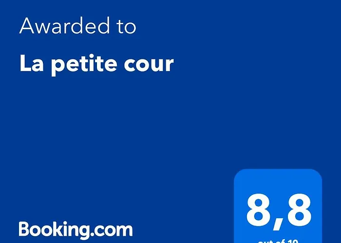 La Petite Cour