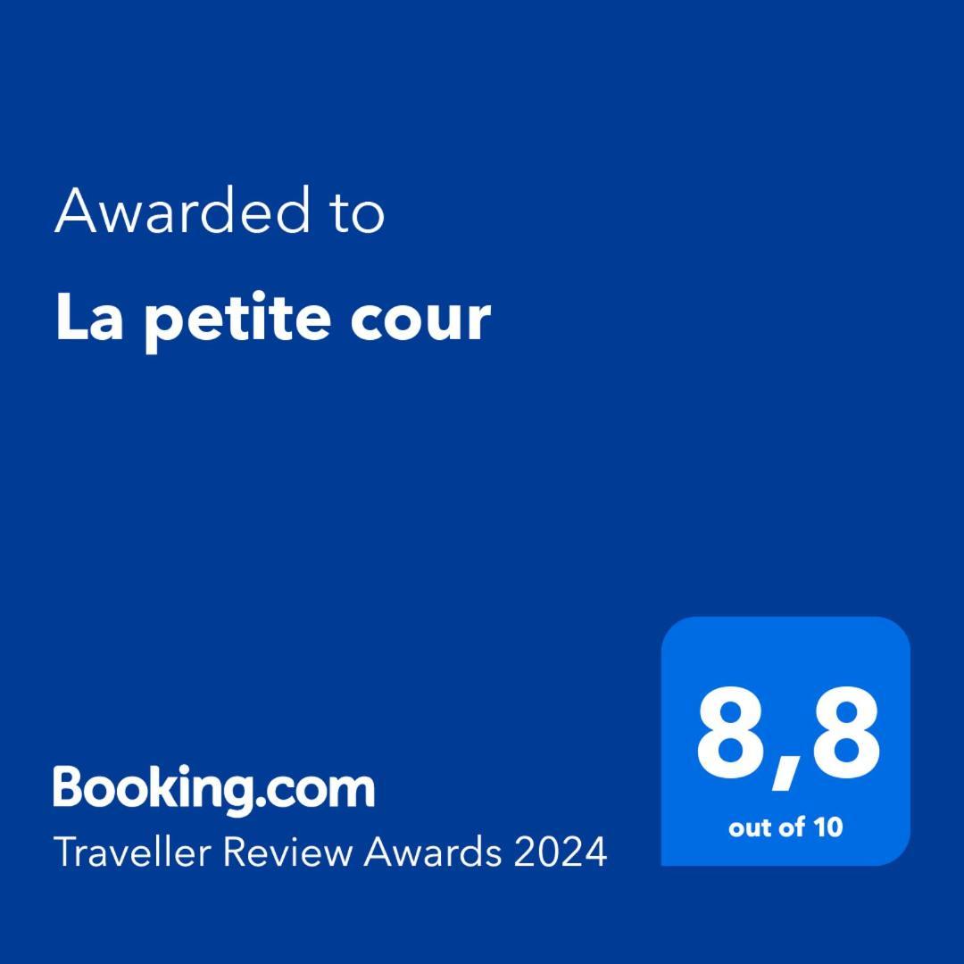 La Petite Cour Beaune (Cote d'Or)